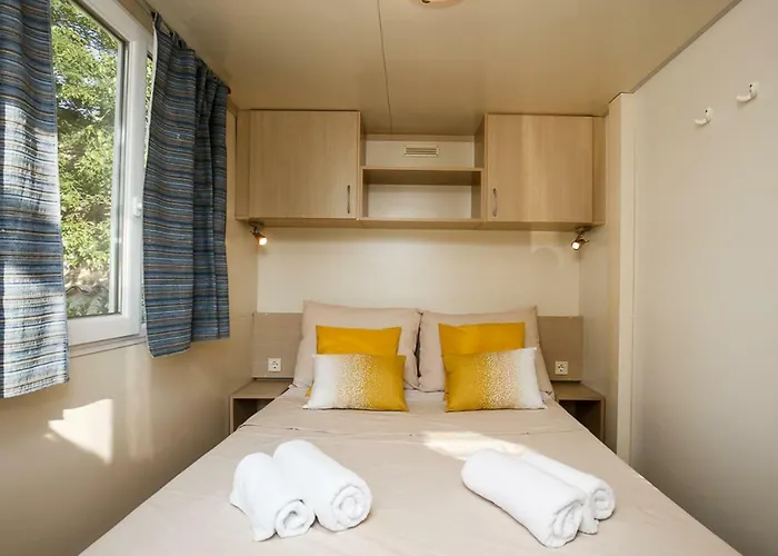 Mobile Homes Dvor Dom wakacyjny *