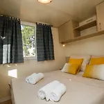 Mobile Homes Dvor