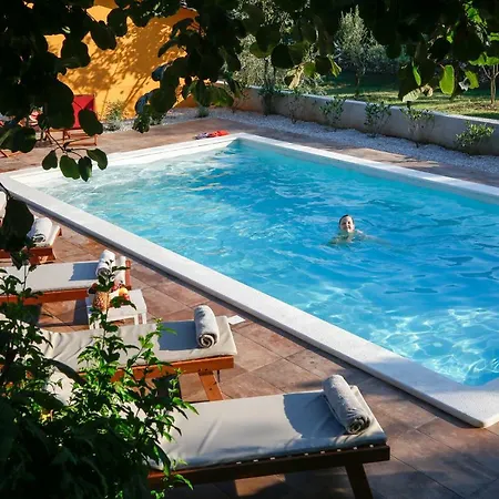 Tatil Evi Mobile Homes Dvor *